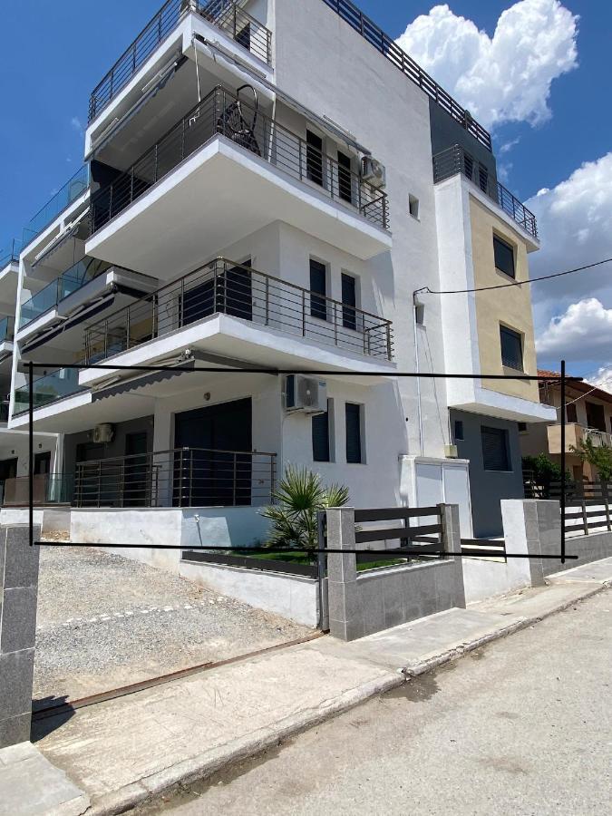 Lux Apartment Nea Kallikratia Nea Kallikrateia Esterno foto